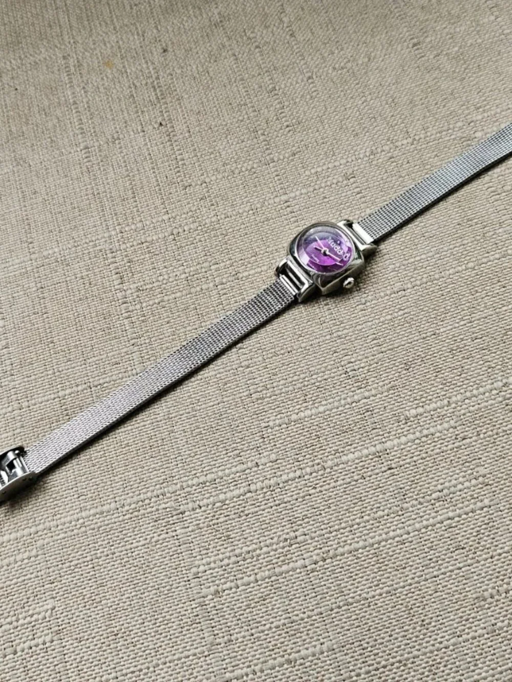 Mudd Women Wristwatch Purple Face Silver Tone Mesh Chain Band Analog Wrist Watch